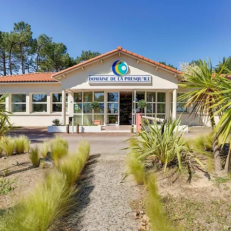 Beach Front Home In La Faute-Sur-Mer בית נופש *
